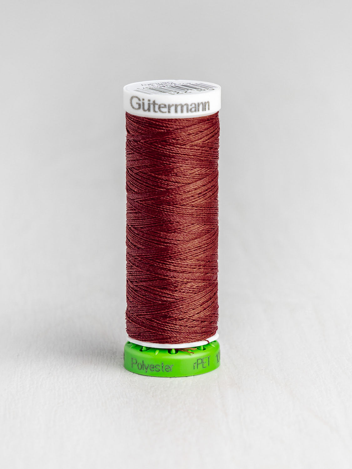 Gütermann All Purpose rPET Recycled Thread - Cinnabar 221 | Core Fabrics