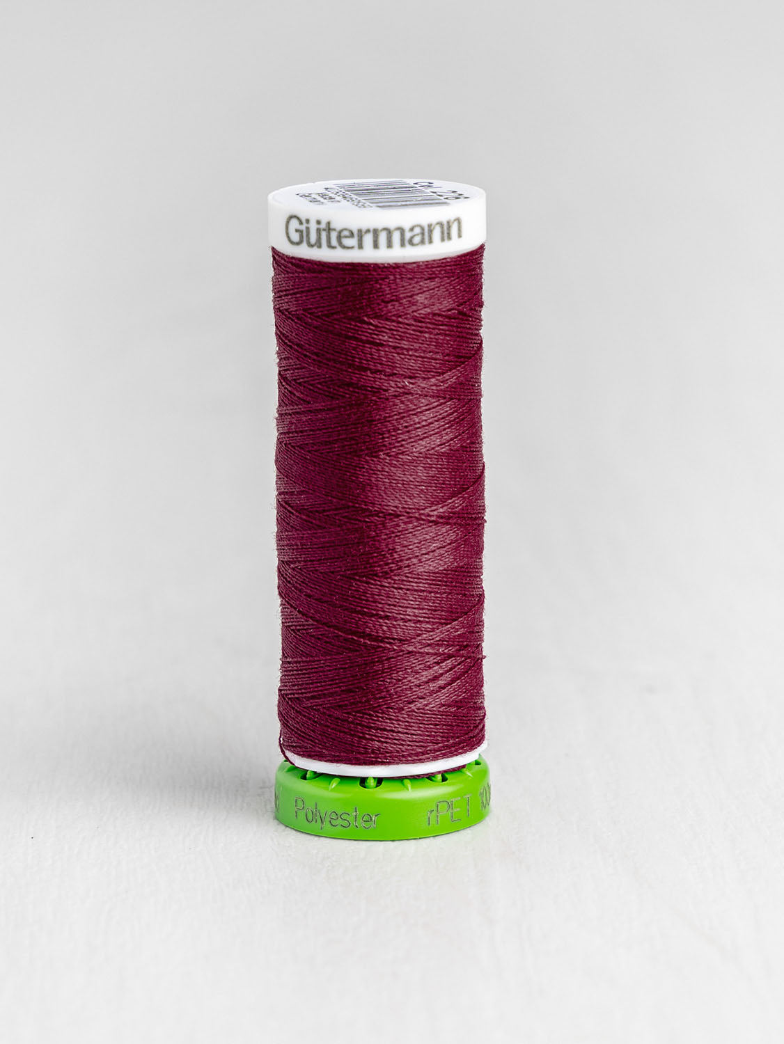 Gütermann All Purpose rPET Recycled Thread - Rhubarb 226 | Core Fabrics