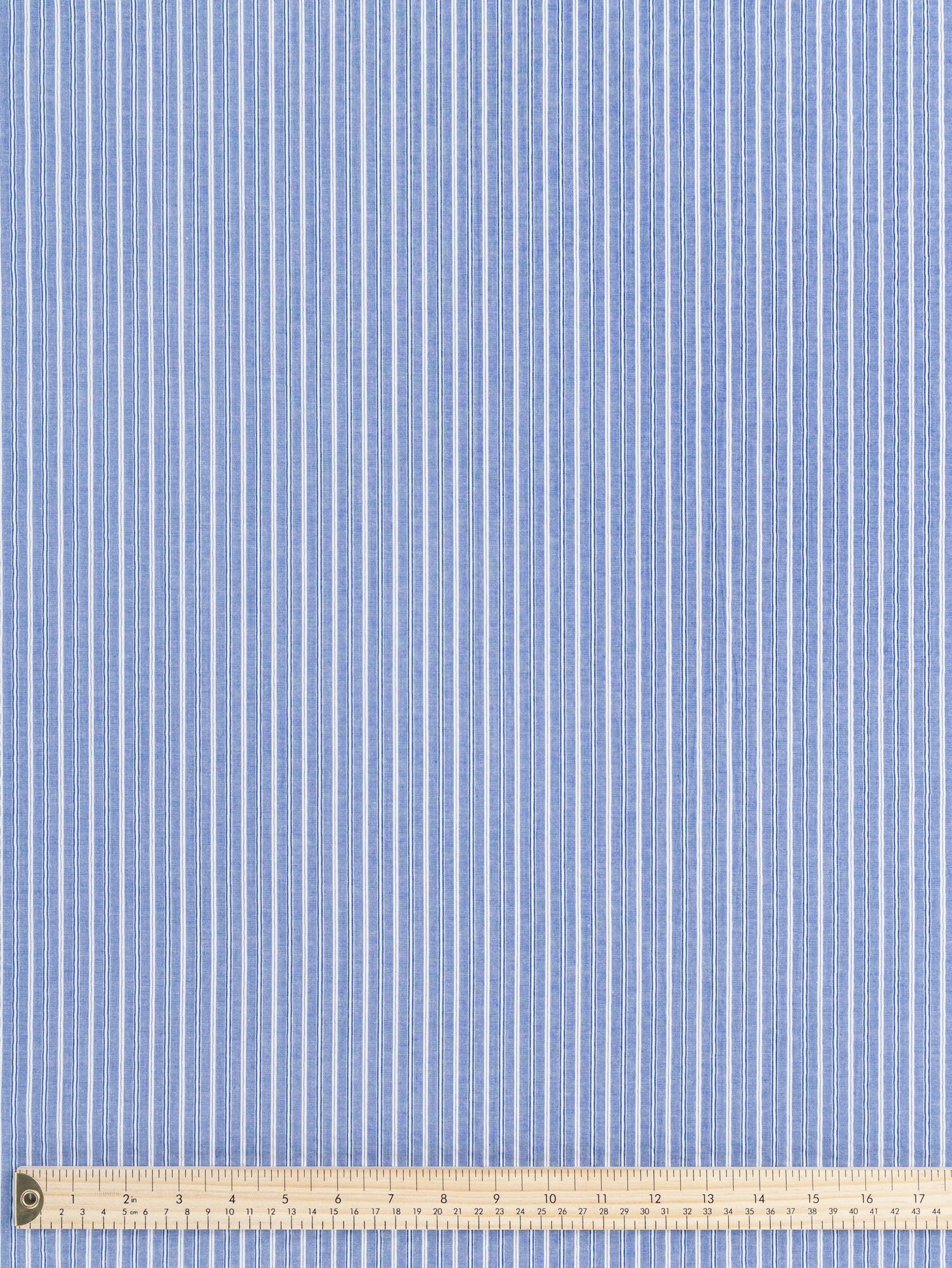 F-COT368-001-Textured-Stripe-Japanese-Cotton-Shirting-Indigo-and-White-Core-Fabrics-ruler.JPG