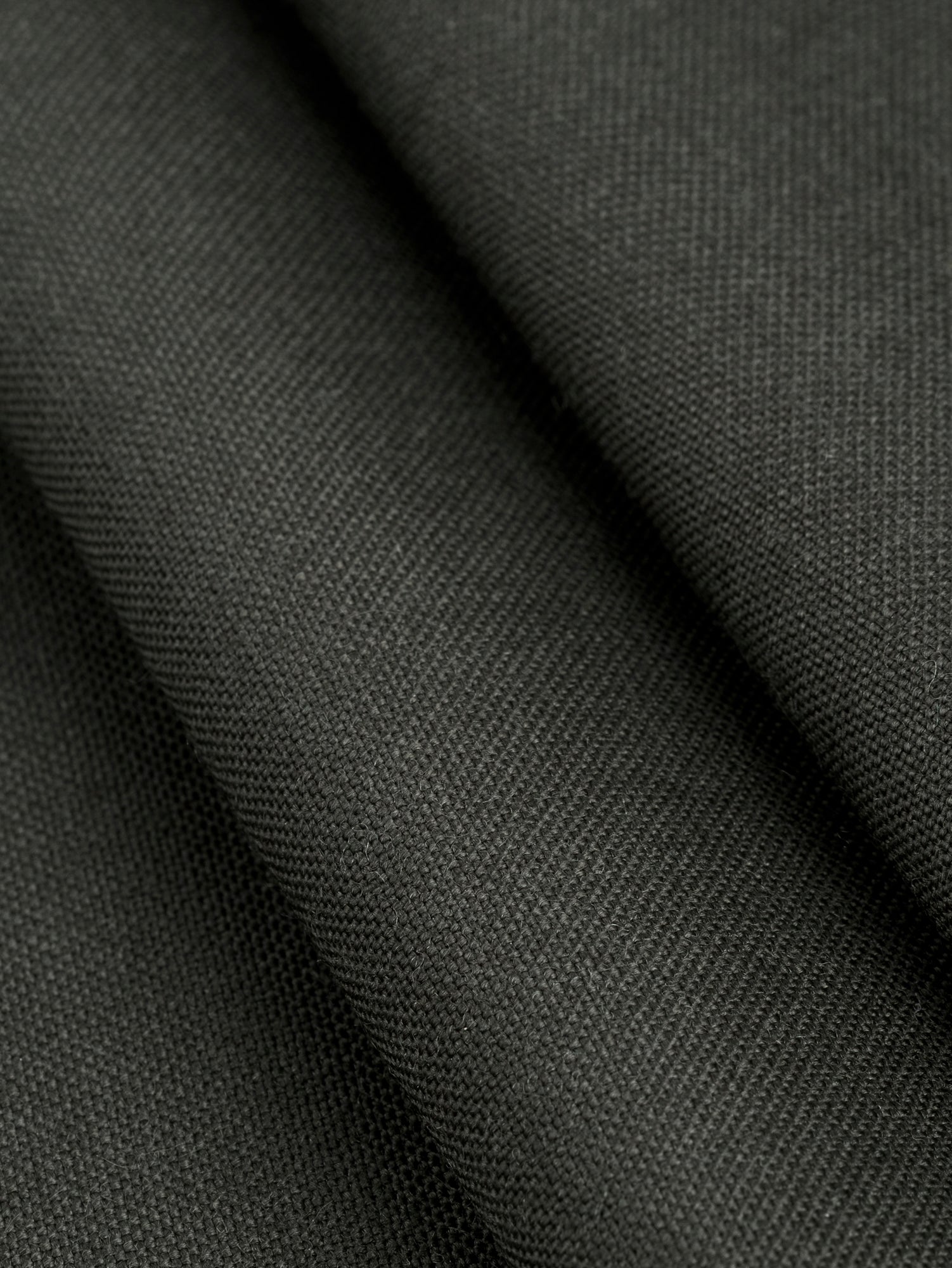 F-WOL119-Wool-Suiting-Deadstock-Hunter-Green-Core-Fabrics-fold.JPG