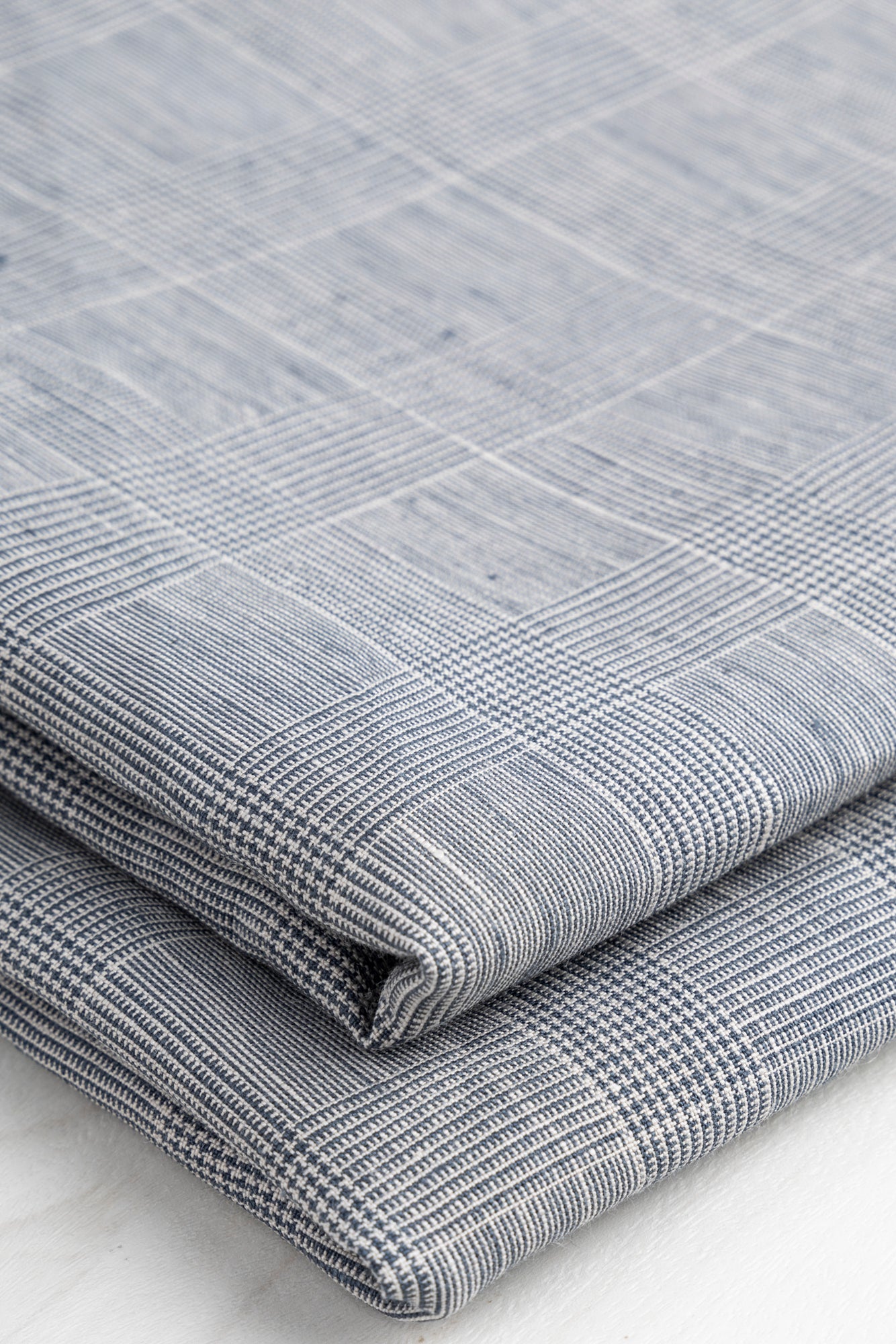 Yarn Dyed Glen Check Irish Linen Suiting Deadstock - Cream + Grey | Core Fabrics