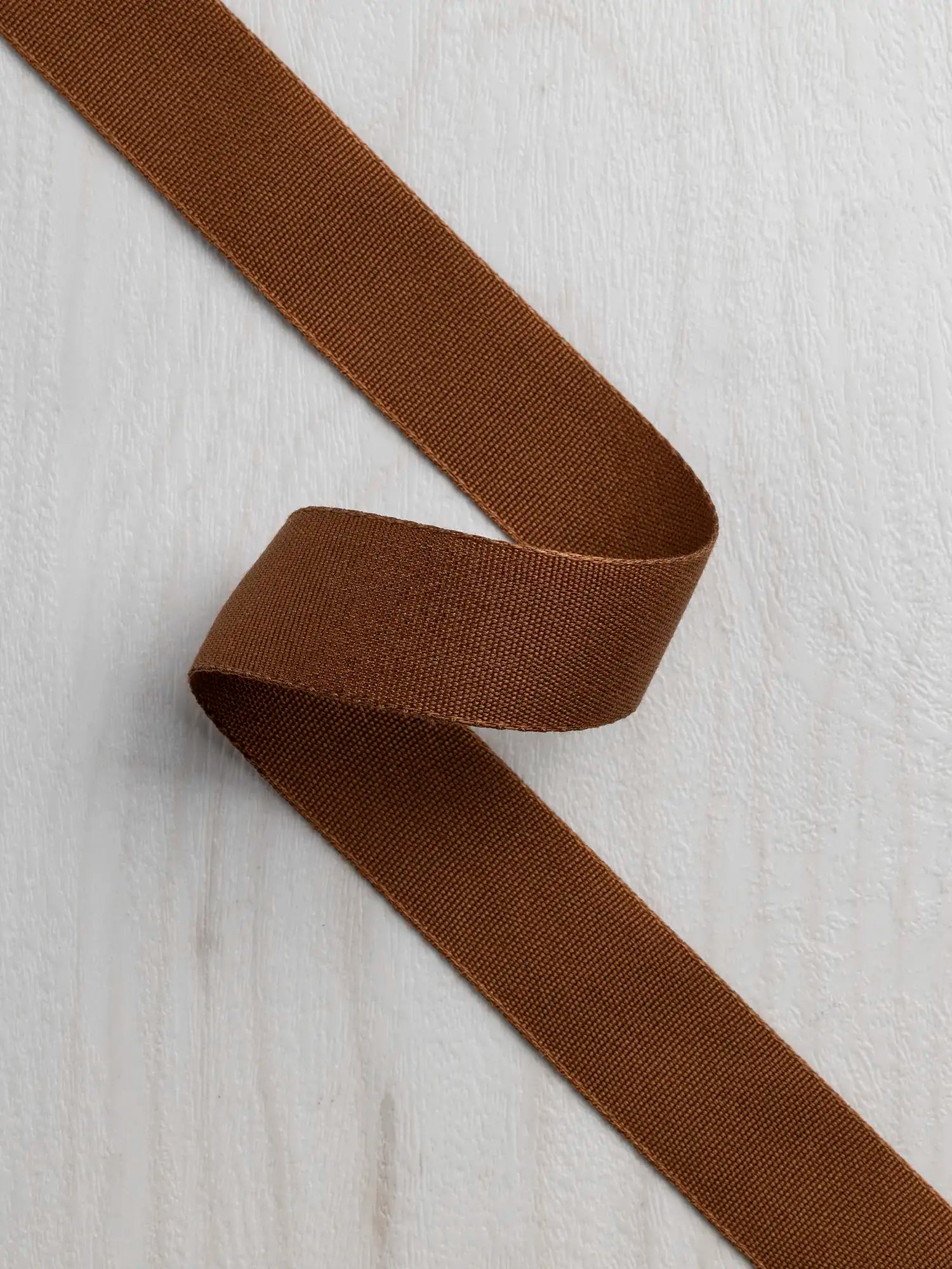 N-TAP025-005-Tencel-Lyocell-Grosgrain-Ribbon-25mm-Toffee-Core-Fabrics.webp