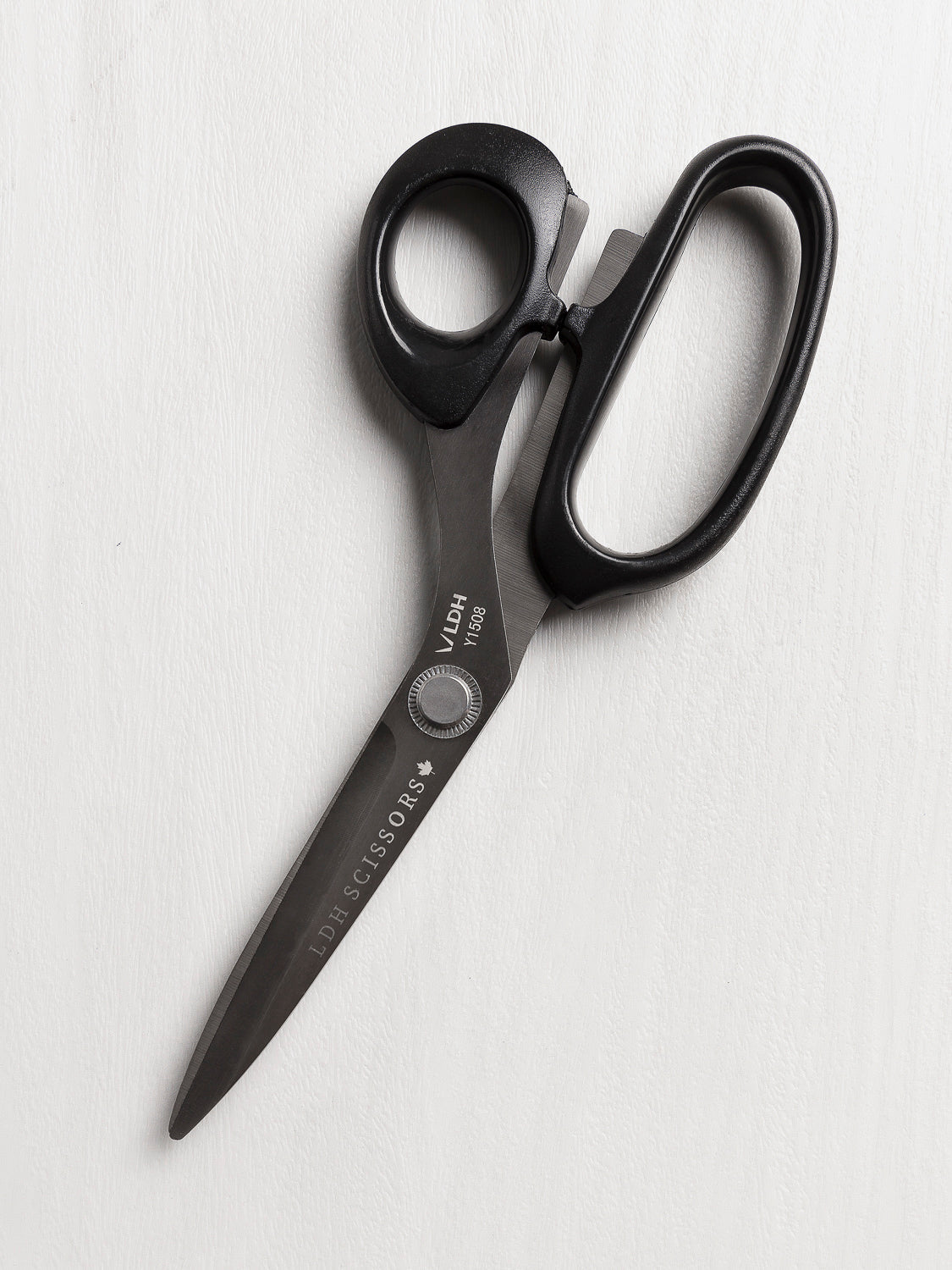 8” Black Lightweight LDH Scissors | Core Fabrics