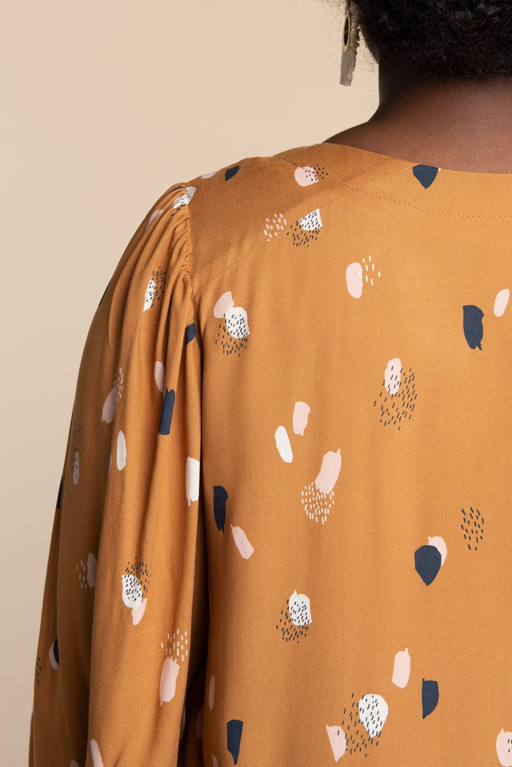 Cielo_Top_Dress_Pattern_Closet_Case_Patterns-20_ea475525-6e83-42fc-a456-d6e51f808eda | Core Fabrics