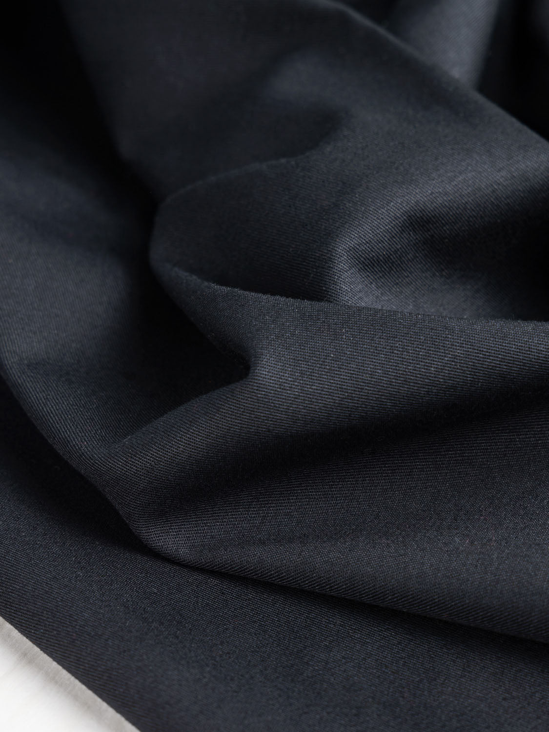Lightweight Organic Cotton Stretch 6 oz Twill - Black | Core Fabrics