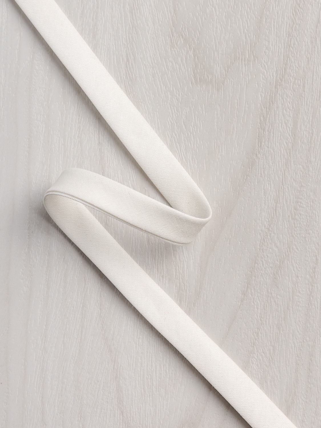 Double-Fold Cotton Poplin Bias Tape - 1/2' (13mm) wide - Cream | Core Fabrics