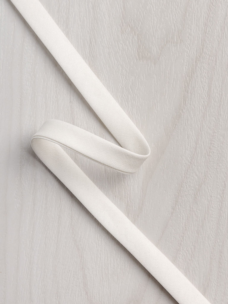 Ruban de biais en popeline de coton à double pli - largeur 13 mm (1/2 po) - Crème