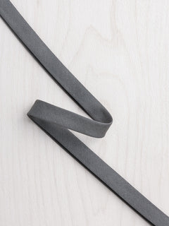 Ruban de biais en popeline de coton à double pli - largeur 13 mm (1/2 po) - Gris basalt