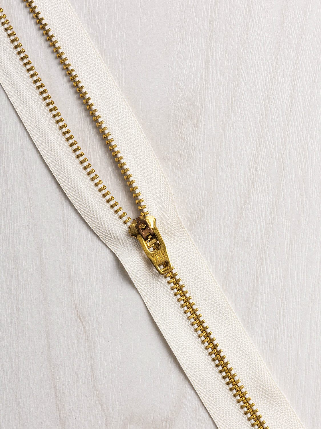 24' Closed-End Zipper with Metal Teeth - Black, Navy + Cream | Core Fabrics