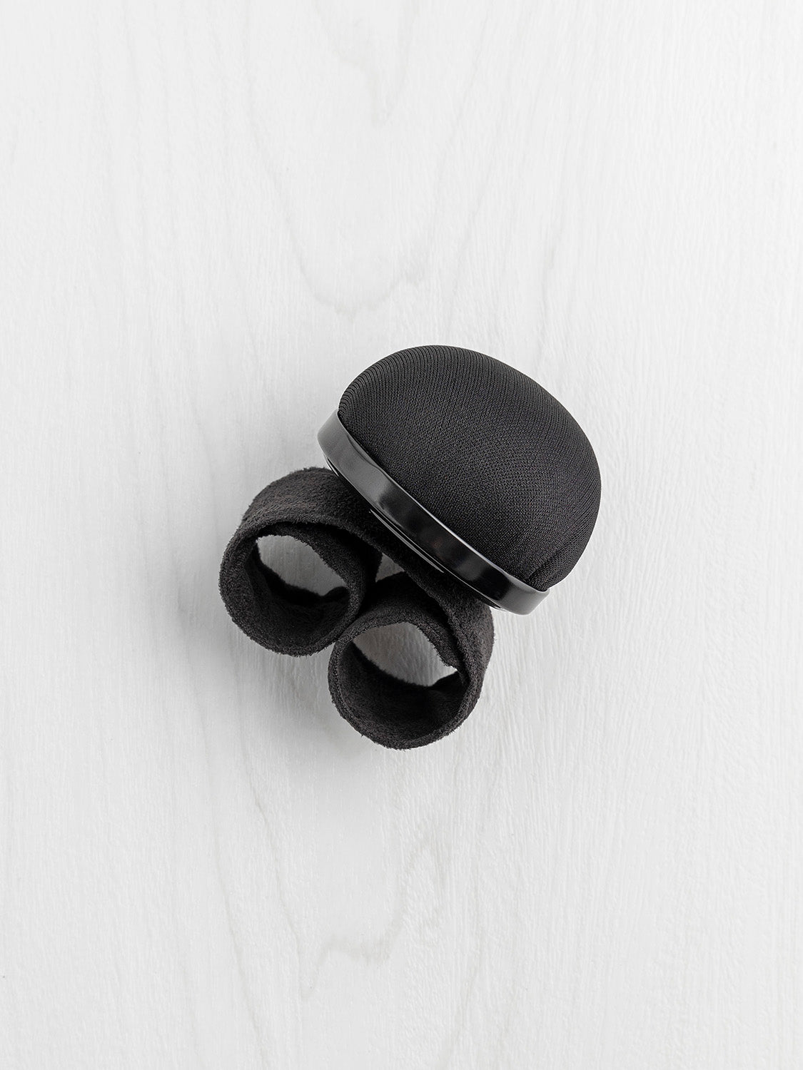 S-OTH001-Chic_Black_Pin_Cushion_Bracelet-Core_Fabrics-V2_8944c7b6-bed3-4d28-afaa-ab4e1f7352a0 | Core Fabrics