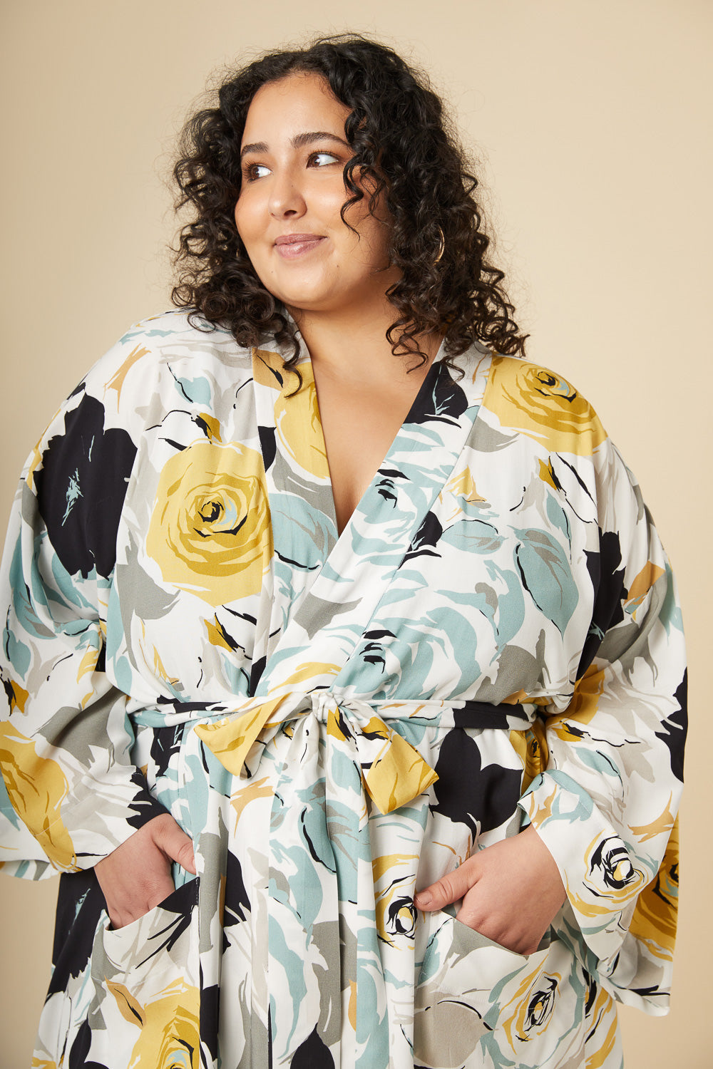 VeronikRobePattern-13_dbb41ff3-0c15-4348-8428-39ba1263d0b7